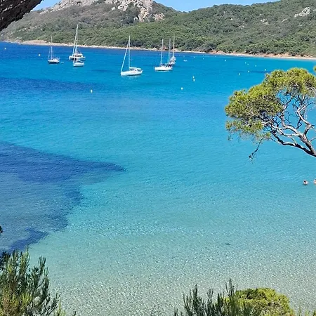 A St Raphael Dans Le Domaine De L'ile D'or